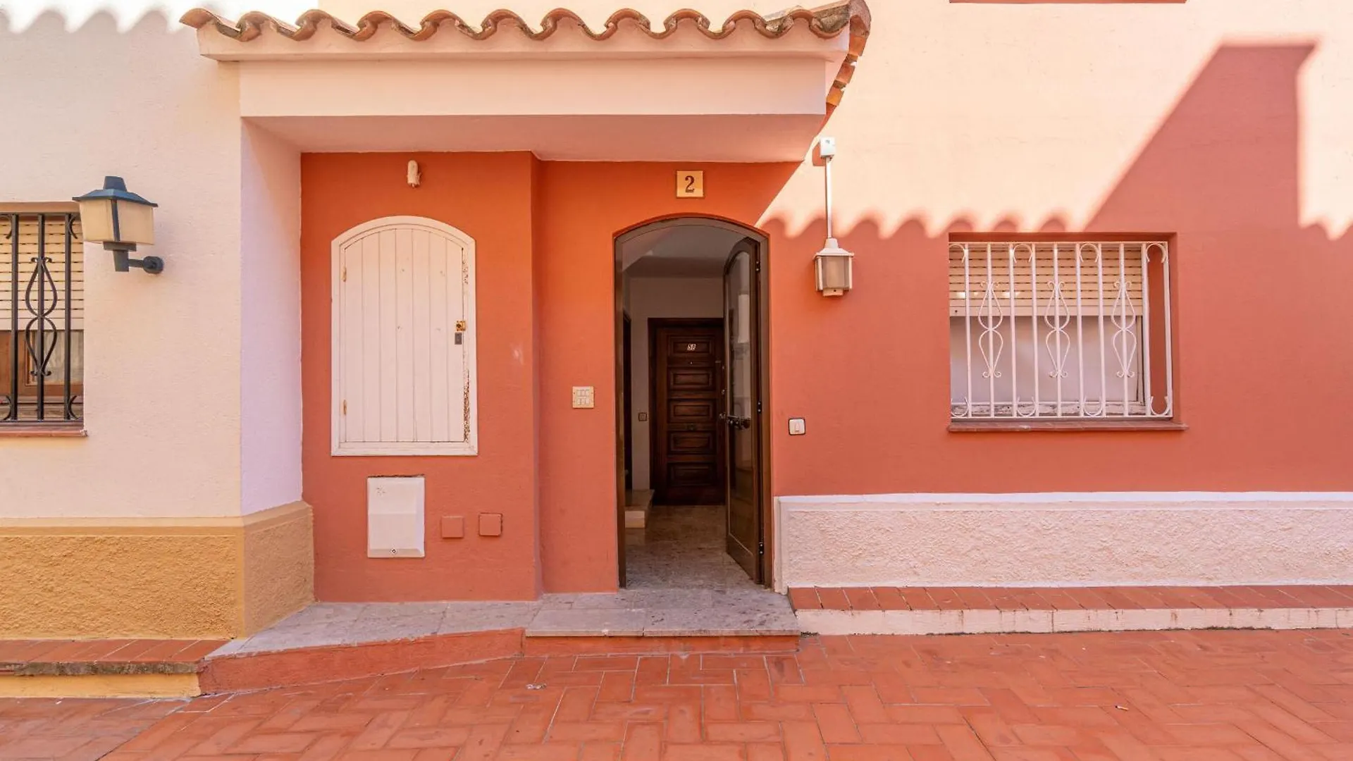 Apartment Apartamento Con Terraza Grande Y Piscina Cerca De La Playa - Hisp-288-55 Empuriabrava