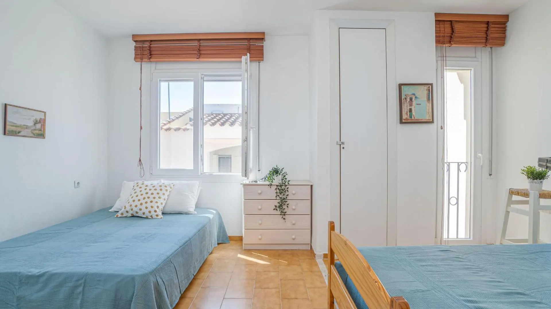 Apartamento Con Terraza Grande Y Piscina Cerca De La Playa - Hisp-288-55 Empuriabrava 0*,  Spain