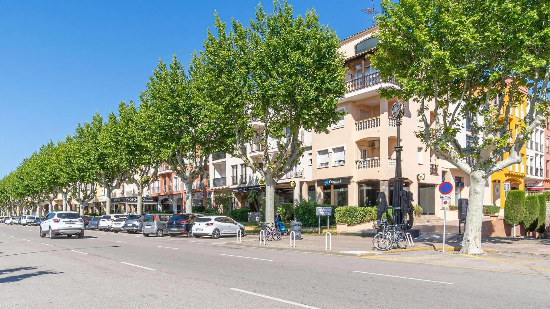 Apartamento Con Terraza Grande Y Piscina Cerca De La Playa - Hisp-288-55 Empuriabrava Apartment